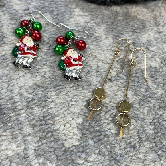 Bulk Lot of Mixed Fashion Costume Jewelry Necklaces Rings Bracelets Earrings - Picture 6 of 11